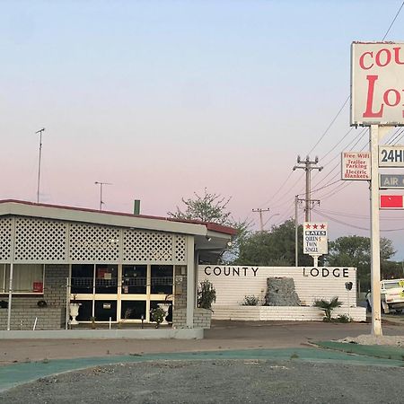 County Lodge Motor Inn West Wyalong Ngoại thất bức ảnh